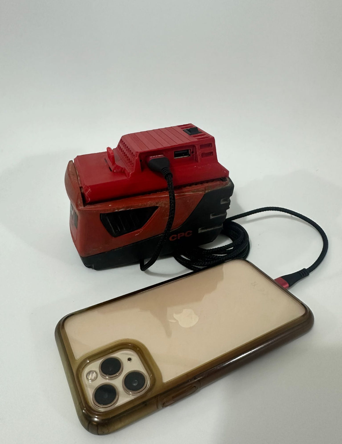 QC3.0-kompatibles Ladegerät, 2 USB-Anschlüsse + mobile Unterstützung