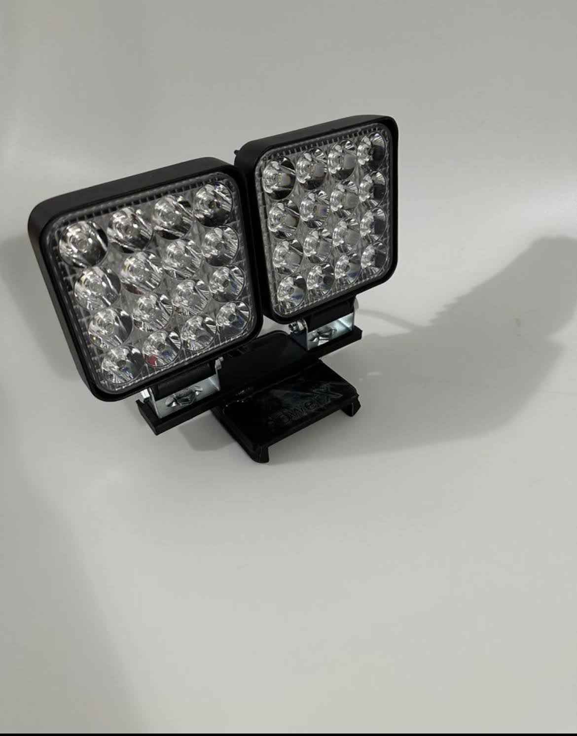 Foco de Trabajo Doble UltraLED compatible con baterías Einhell Power X